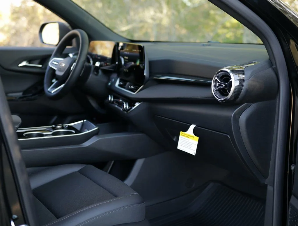 2026 Chevrolet Equinox LT - Photo 33