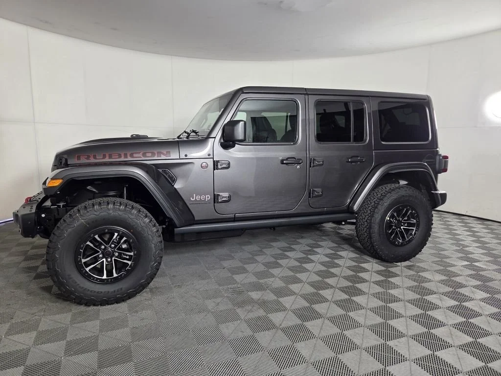New 2026 Granite Crystal Metallic Clear-Coat Exterior Paint Jeep Rubicon X image 6