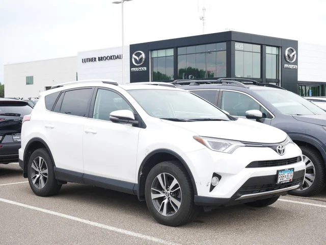 2016 Toyota RAV4 XLE