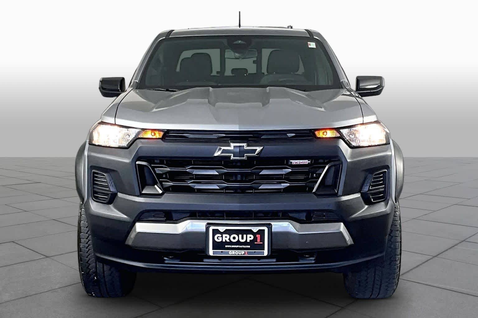 Used 2025 Sterling Gray Metallic Chevrolet 4WD Trail Boss image 4