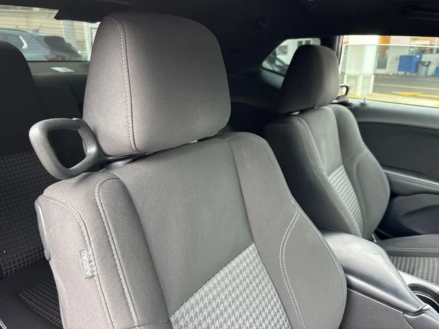 Used 2023 Destroyer Gray Clearcoat Dodge SXT image 13