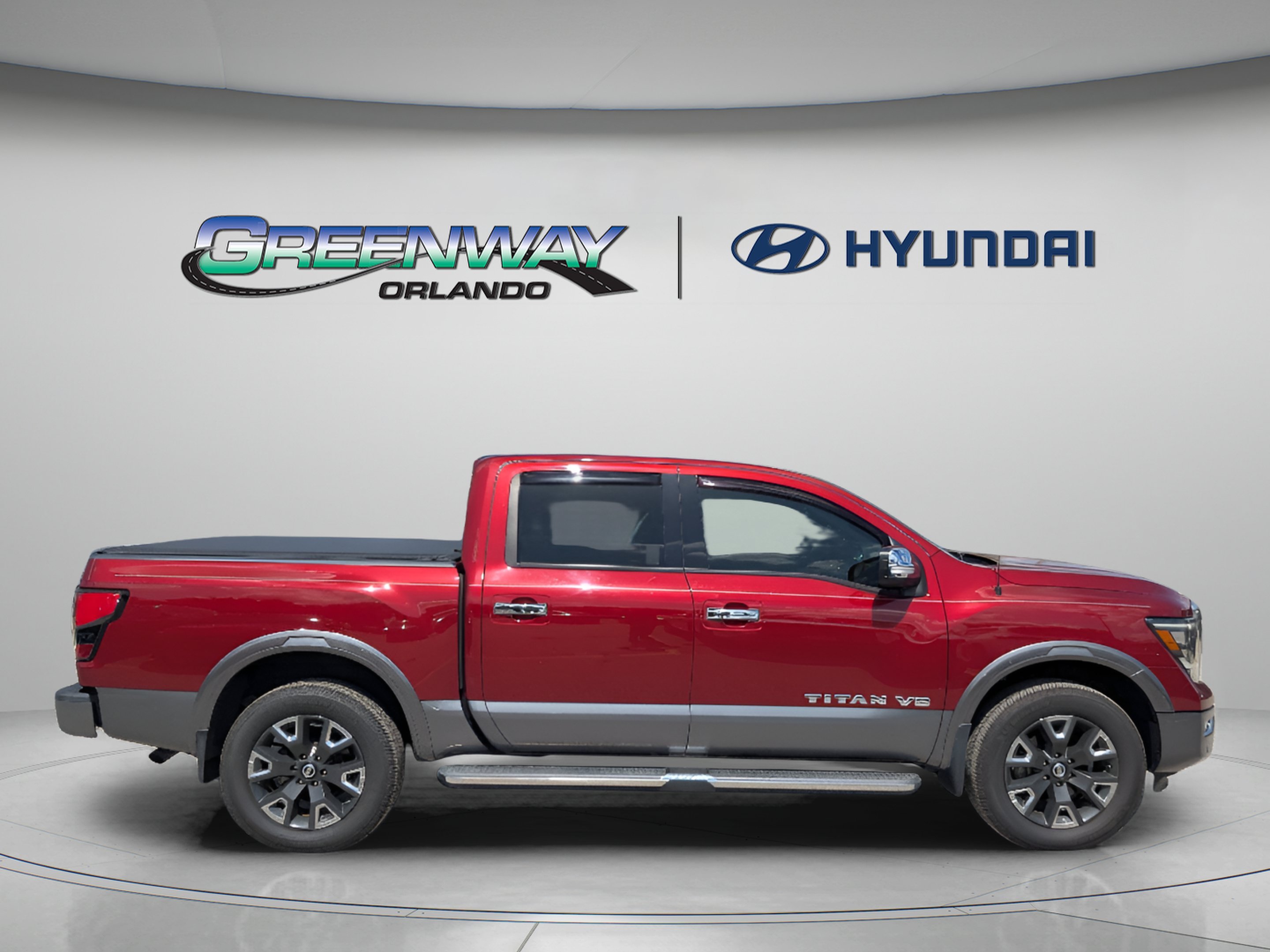 2020 Nissan Titan Platinum Reserve - Photo 9