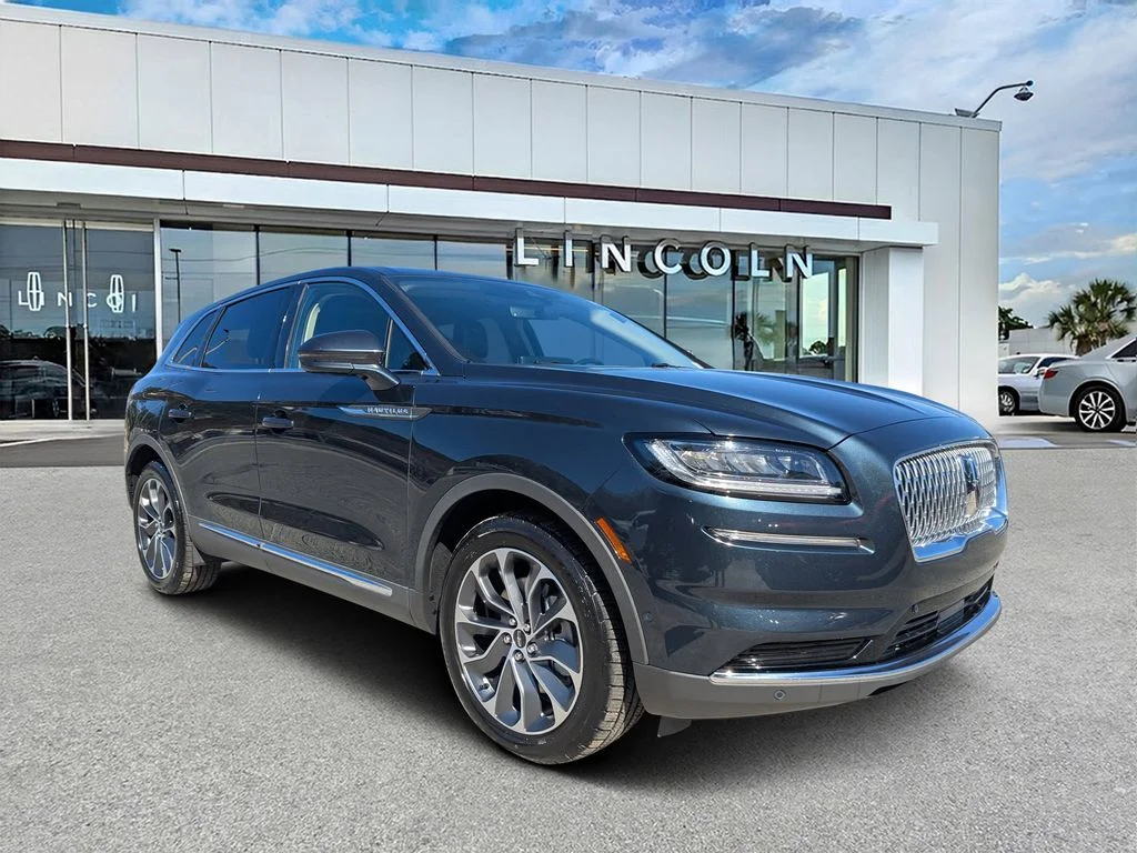 2022 Lincoln Nautilus Reserve AWD's photo