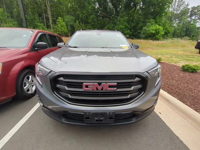 Used 2021 Gray GMC SLE image 4