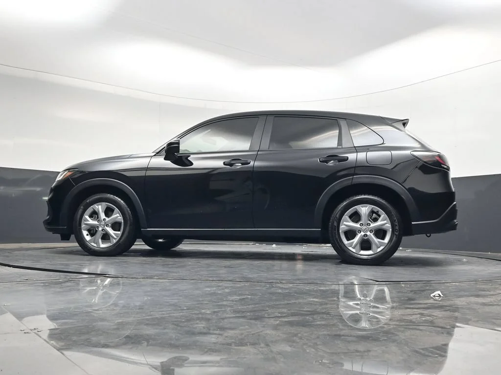 Used 2023 Crystal Black Pearl Honda LX image 34