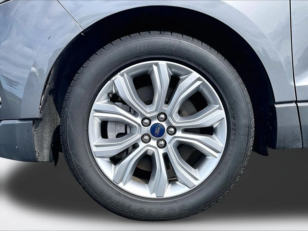 Used 2022 Gray Ford Titanium image 8