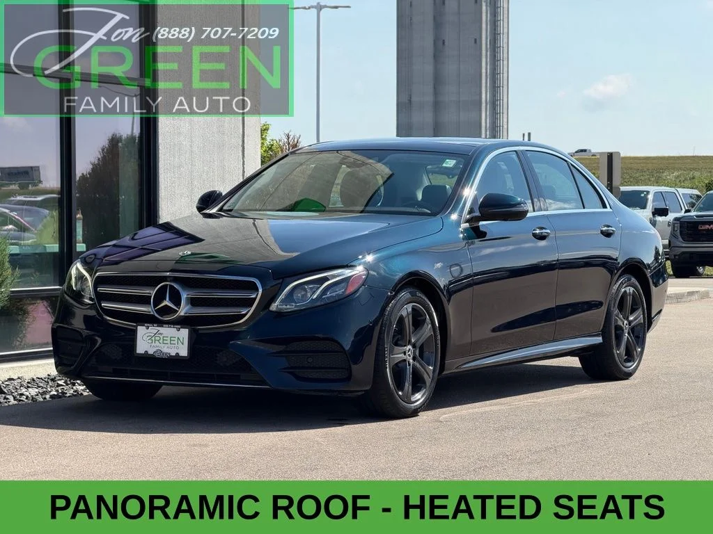 Used 2018 Blue Mercedes-Benz E 300 image 1