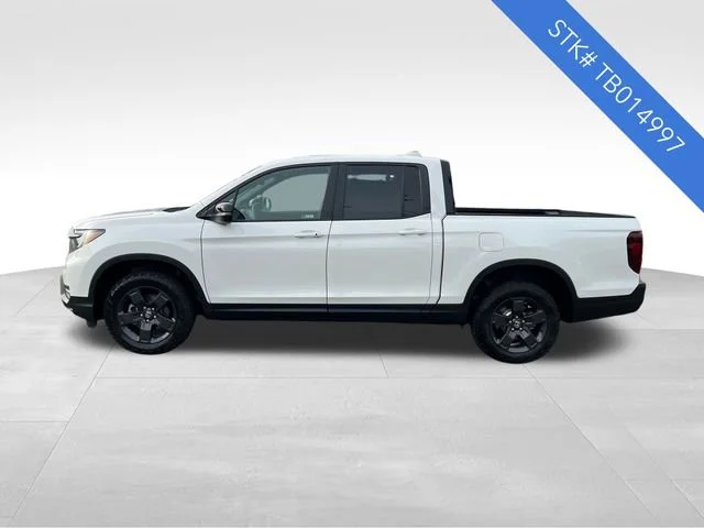 New 2026 Platinum White Pearl Honda TrailSport image 4