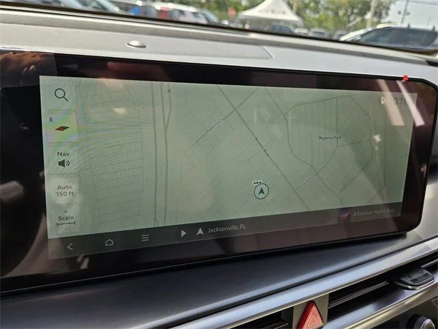 New 2025 Glacial White Pearl Kia S image 11
