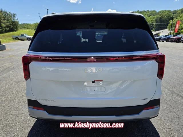 New 2026 White Kia EX image 5