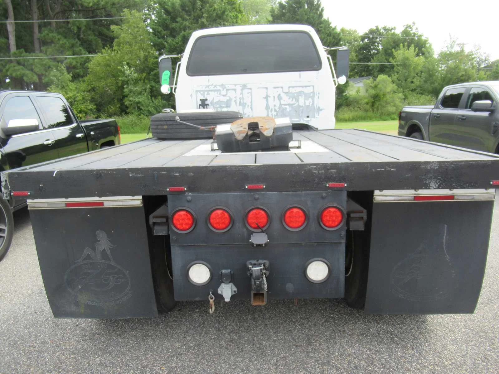 Used 2003 Oxford White Ford XL image 6