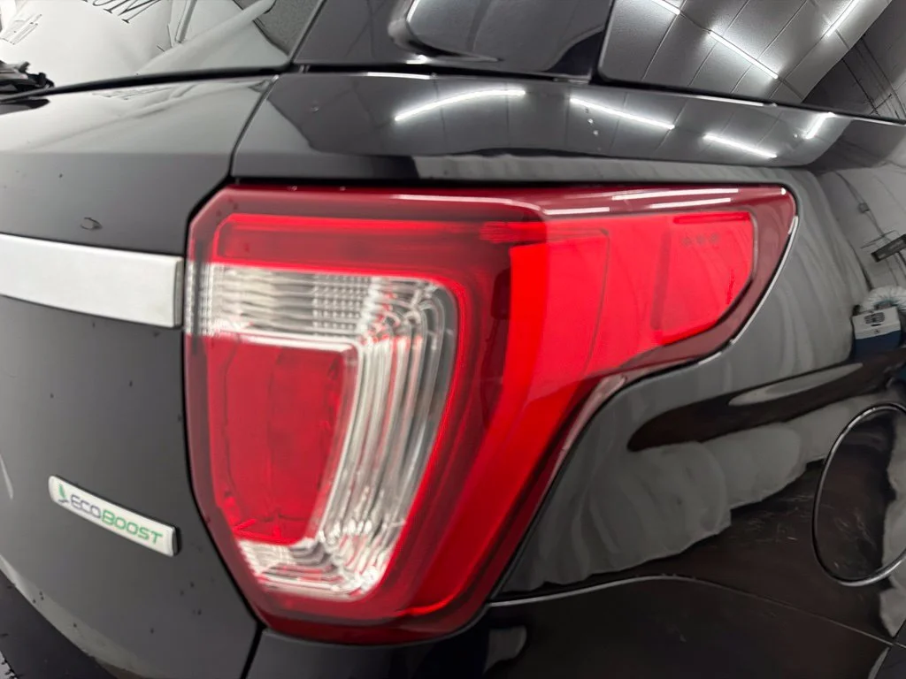 Used 2017 Black Ford Limited image 9