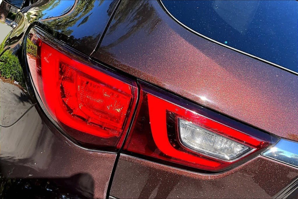 Used 2020 Brown INFINITI PURE image 29