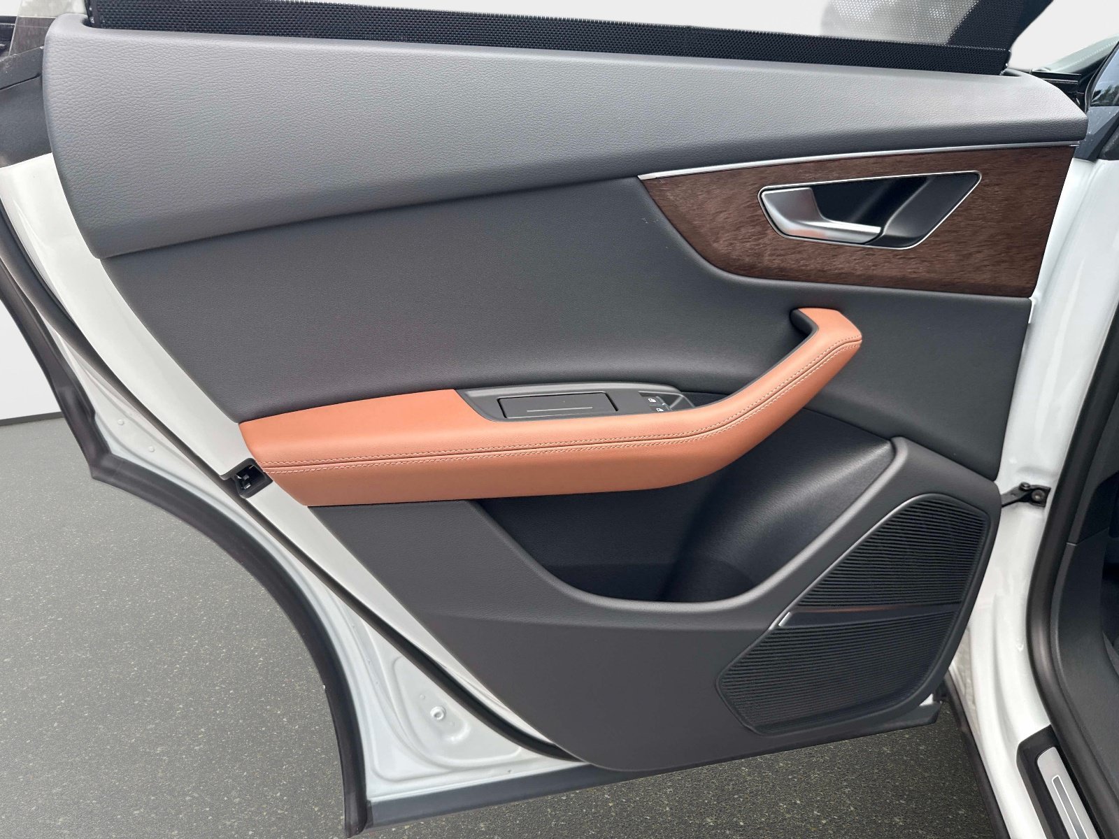 New 2026 Glacier White Metallic Audi Premium Plus image 11