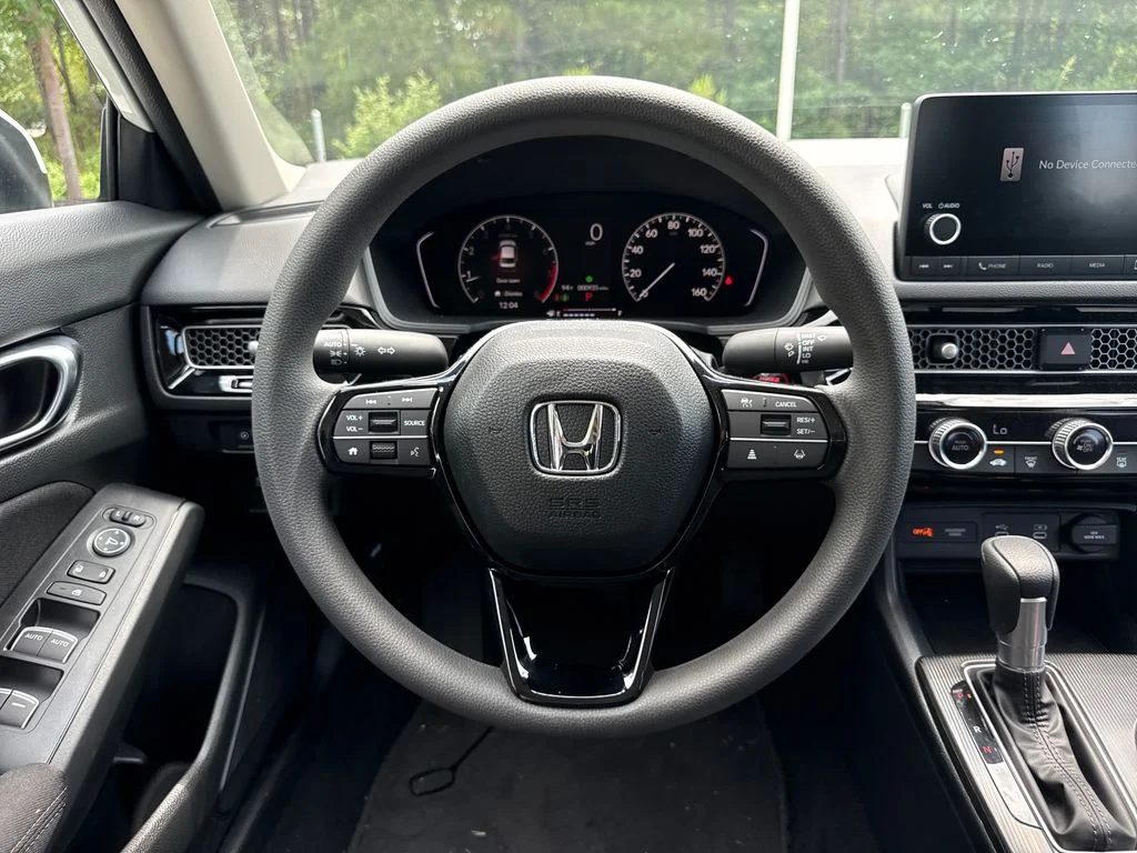 Used 2026 Solar Silver Metallic Honda LX image 19
