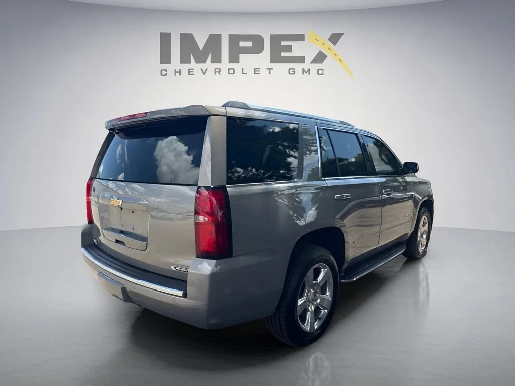 Used 2018 PEPPERDUST METALLIC Chevrolet Premier image 5