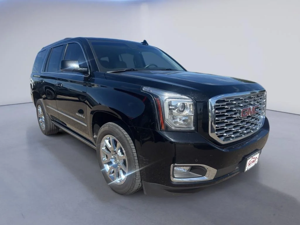 Used 2018 Onyx Black GMC Denali image 4