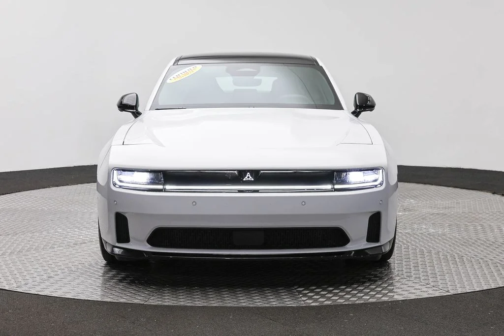 Certified 2024 Dodge Charger Daytona Scat Pack with VIN 2C3CDBDK9RR208135 for sale in Camp Springs, MD