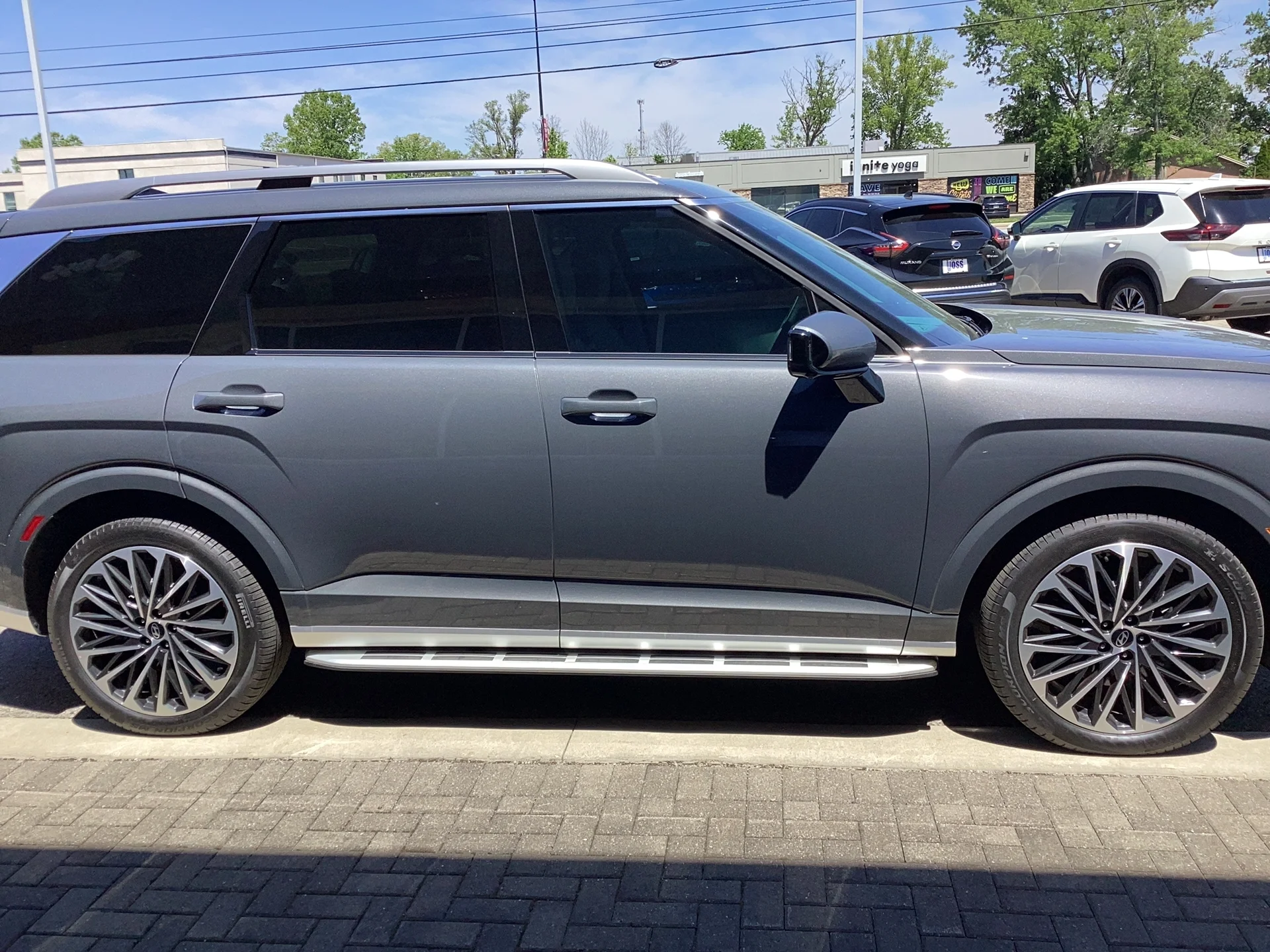 Certified Used 2026 Ecotronic Gray Metallic Hyundai Calligraphy image 3
