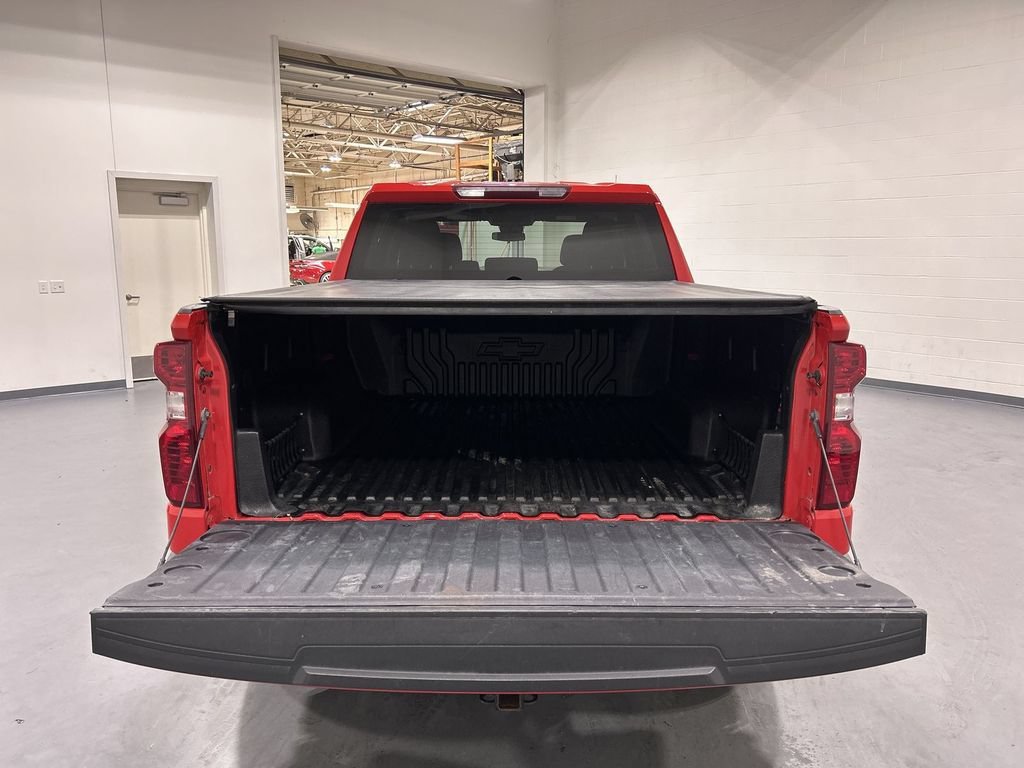 Used 2024 Red Hot Chevrolet LT (2FL) image 19