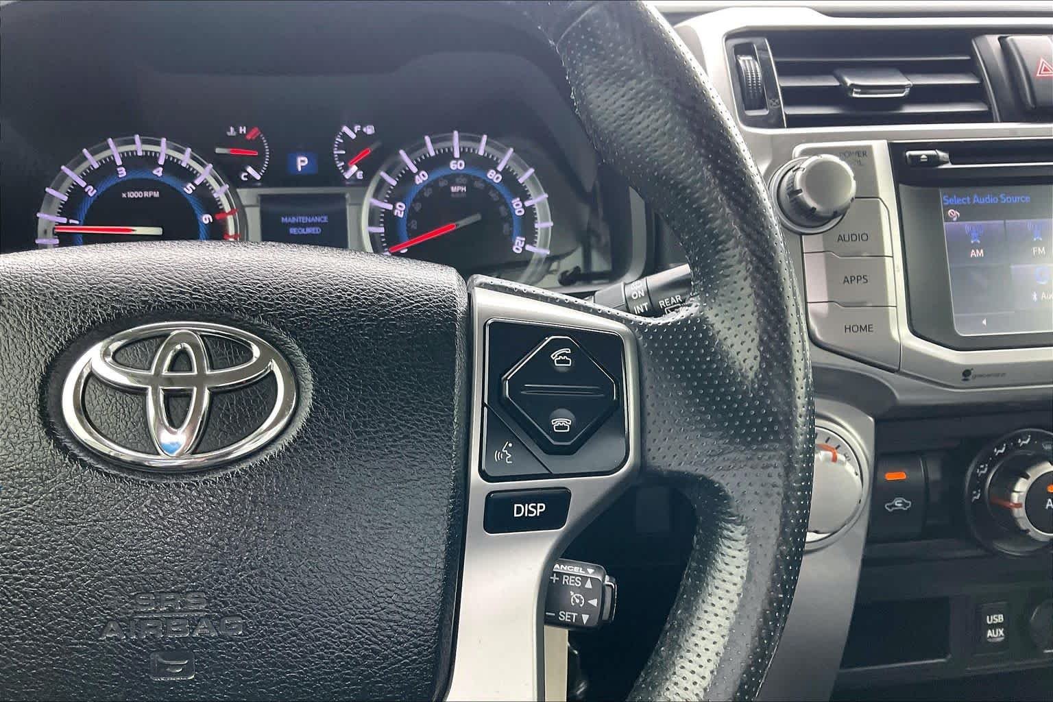 Used 2019 Super White Toyota SR5 image 23