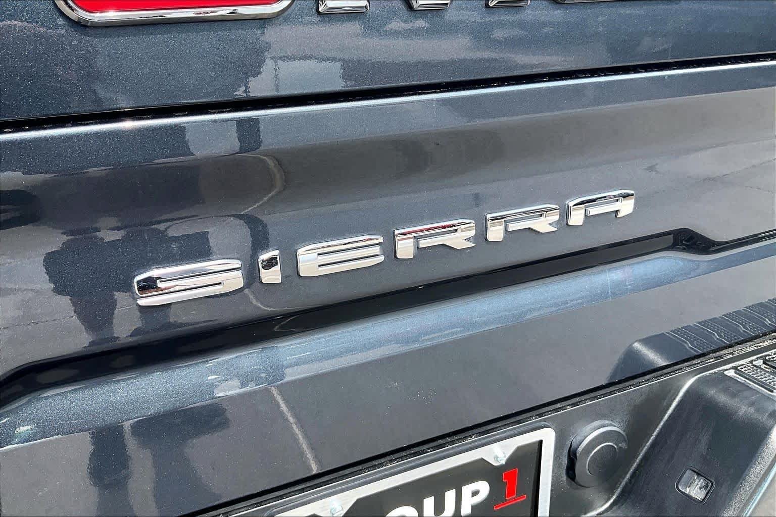 Used 2021 DARK SKY METALLIC GMC AT4 image 24