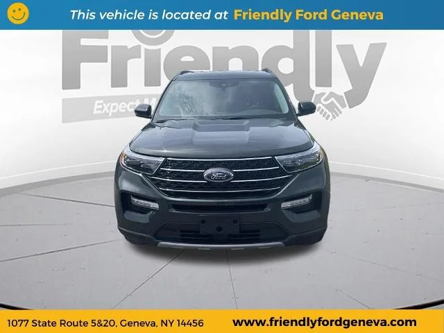 Used 2024 Green Metallic Ford XLT image 2