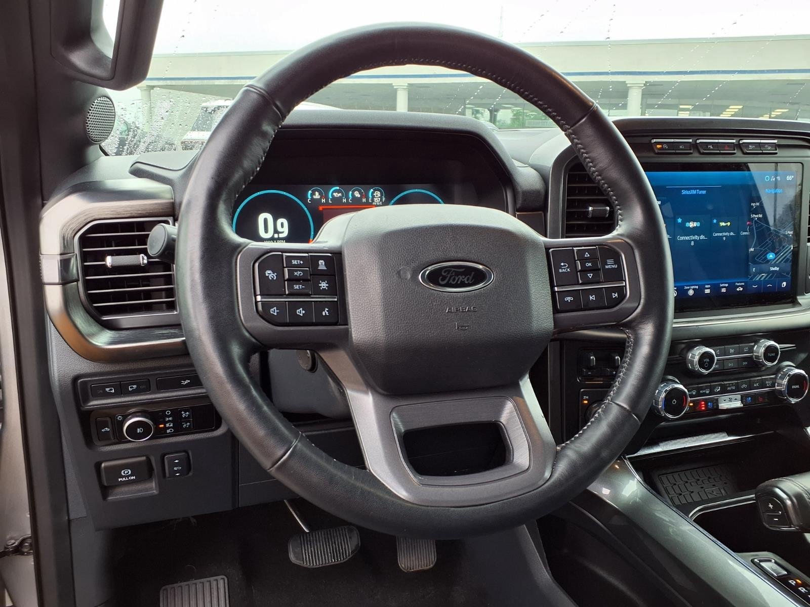 Used 2023 Silver Ford LARIAT image 19