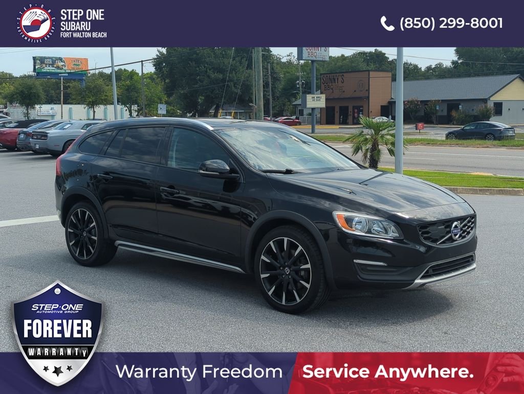 Used 2018 Black Volvo T5 image 9