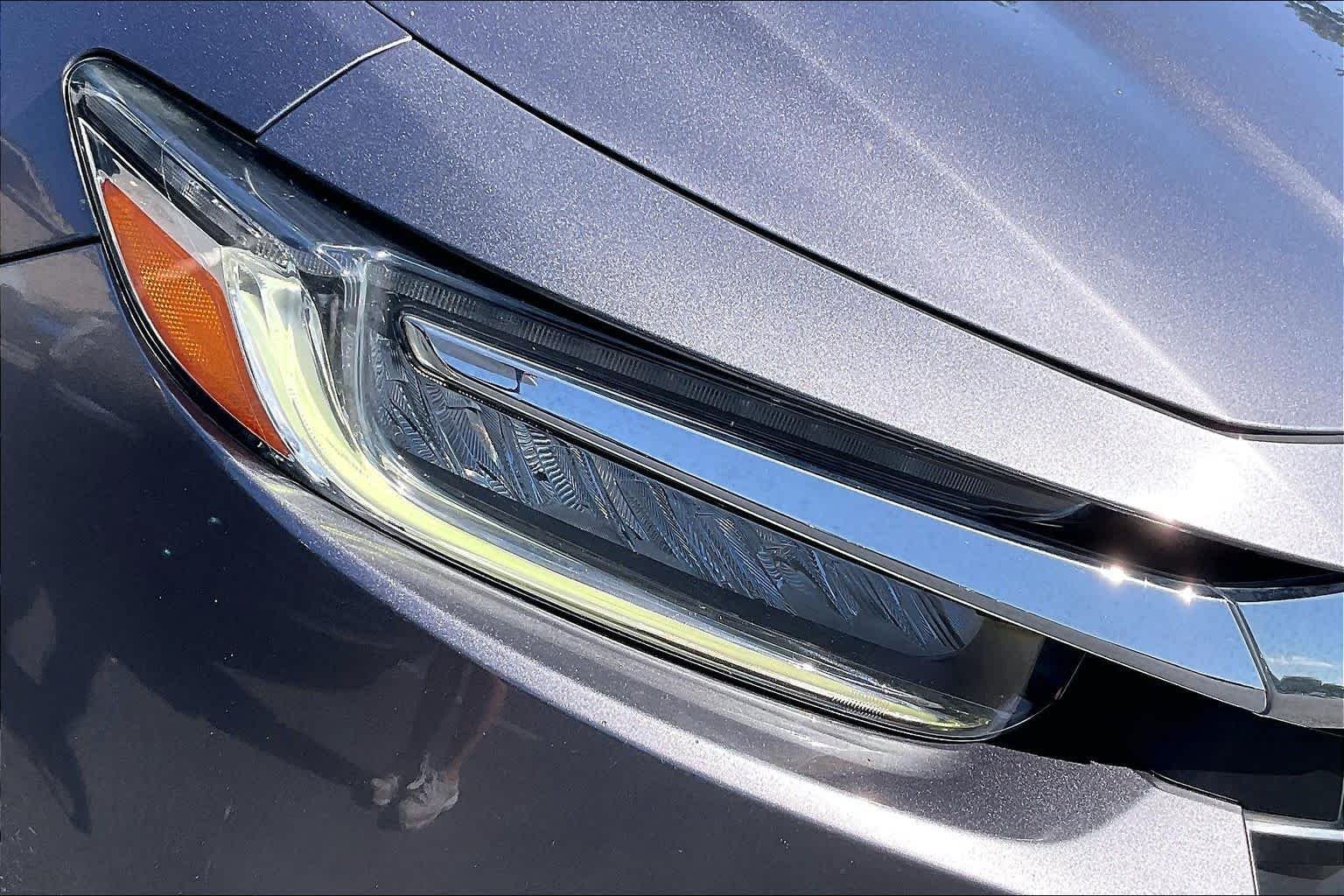 Used 2022 Modern Steel Metallic Honda EX image 27