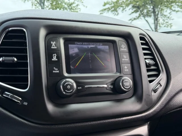 Used 2017 Diamond Black Jeep  image 29