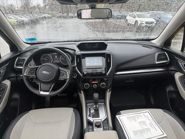 Used 2023 Green Subaru Premium image 12