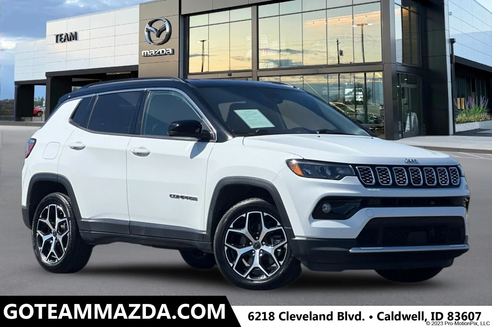 2025 Jeep Compass Limited 4X4's photo