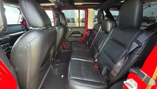 Used 2021 Firecracker Red Jeep Unlimited Sahara image 6