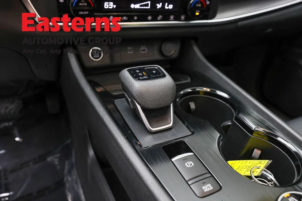 Used 2023 Black Nissan SV image 13