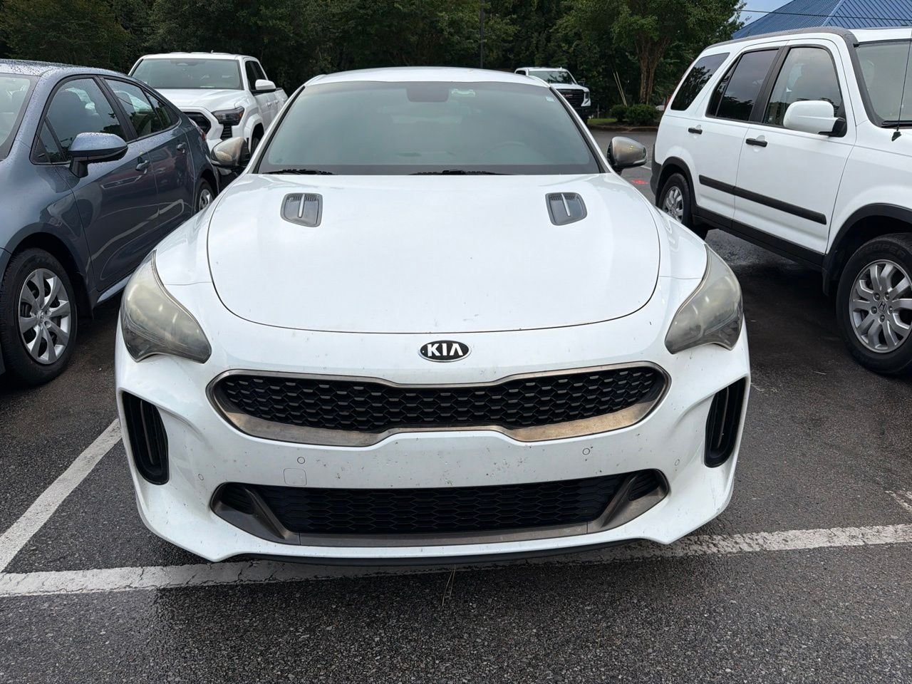 Used 2019 White Kia GT image 2