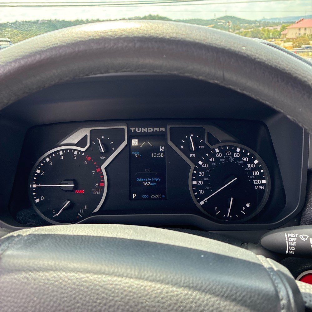 Used 2022 Lunar Toyota SR5 image 12