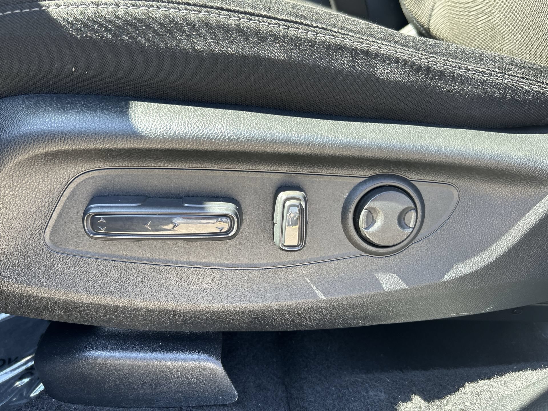 2024 Honda CR-V EX - Photo 14