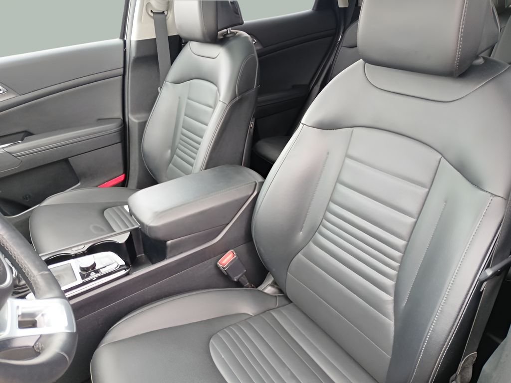 Used 2024 Black Kia SX-Prestige image 25