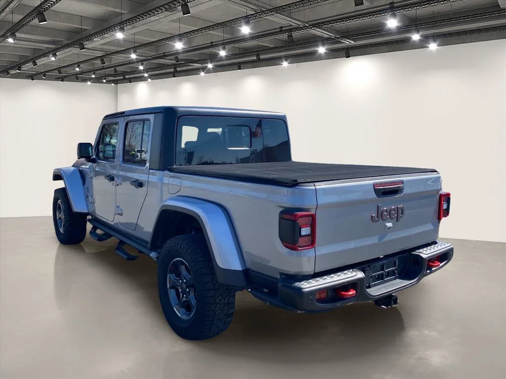 Used 2020 Billet Silver Metallic Clearcoat Jeep Rubicon image 5