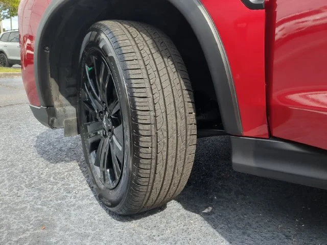 Used 2025 Red Mitsubishi 2.0 LE image 36
