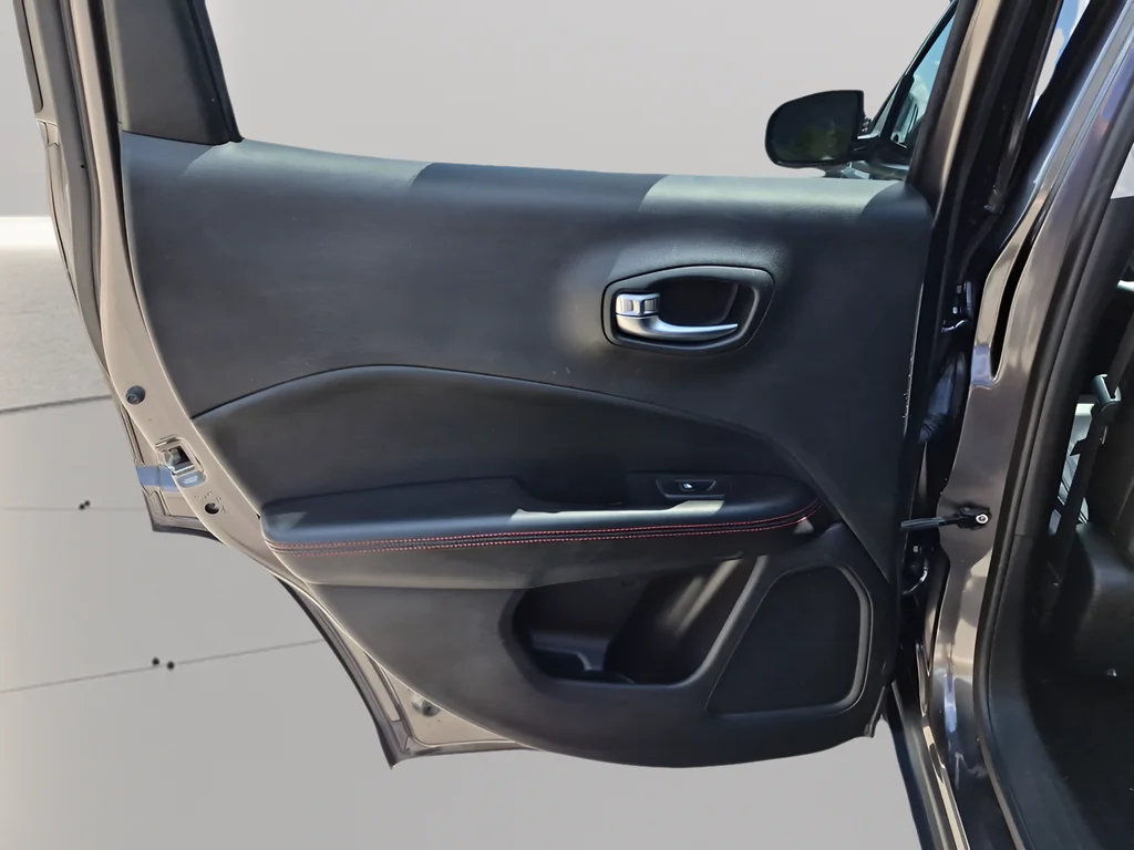 Used 2019 Gray Jeep Trailhawk image 34