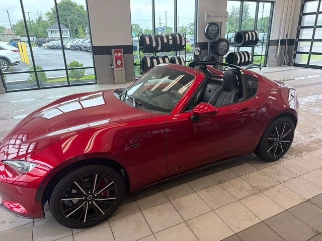 Used 2024 Red Mazda Grand Touring image 20