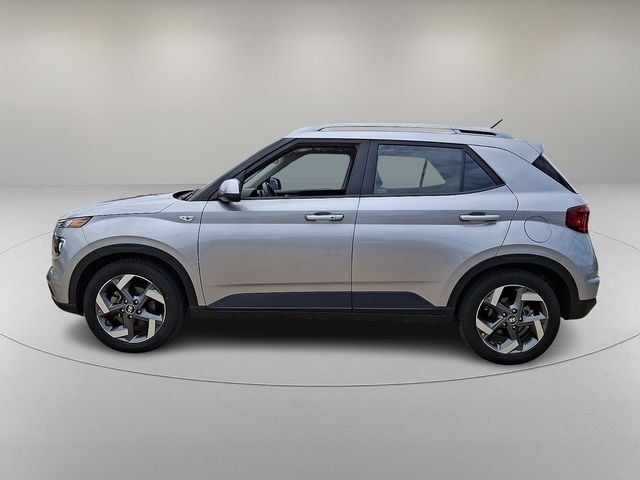 Certified Used 2025 Silver Hyundai SEL image 6