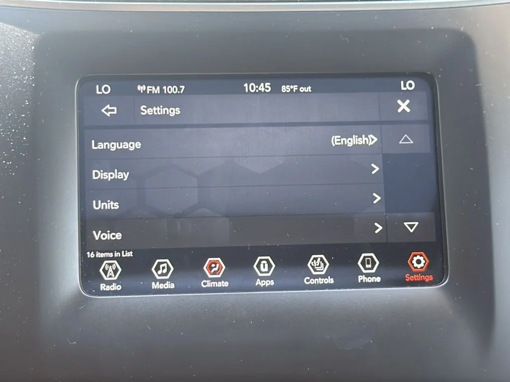 Used 2020 Blue Jeep Latitude Plus image 11