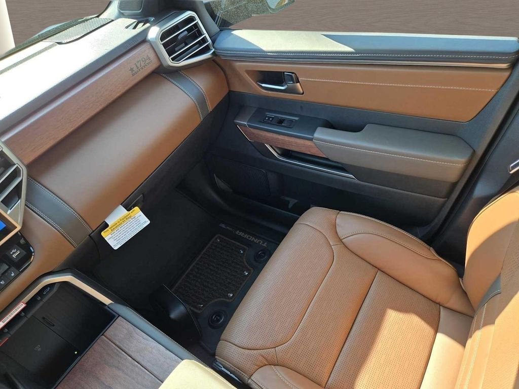 2026 Toyota Tundra 1794 Edition - Photo 15