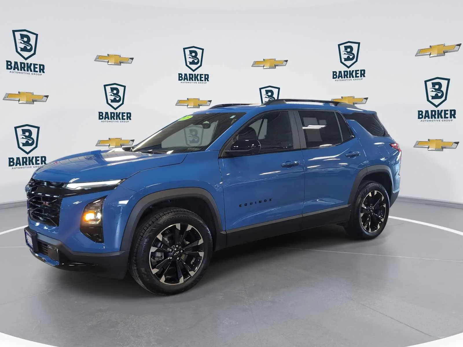 Used 2025 Reef Blue Metallic Chevrolet RS image 4