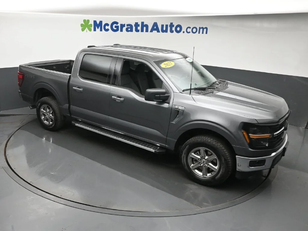 Certified Used 2025 Gray Ford XLT image 3