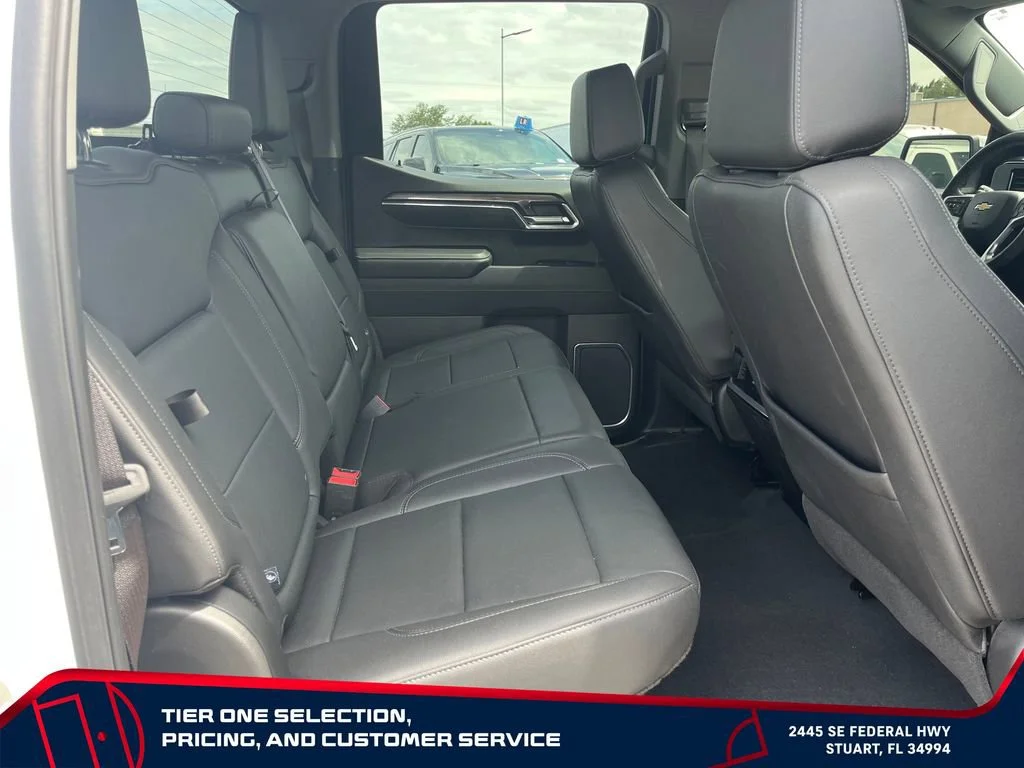 Used 2024 Summit White Chevrolet LTZ image 17