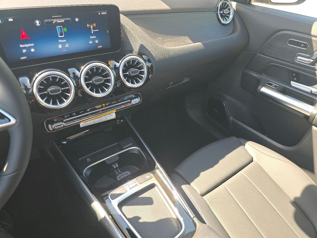New 2026 Mountain Grey Metallic Mercedes-Benz GLA 250 image 30